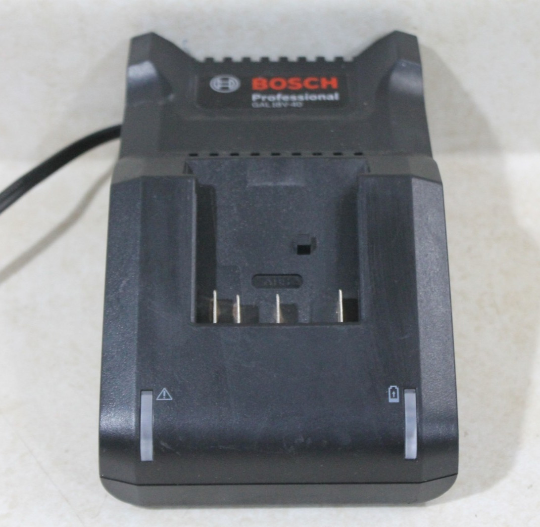 TESTED Genuine OEM Bosch Professional 18V Volt Battery Charger GAL 18V-40