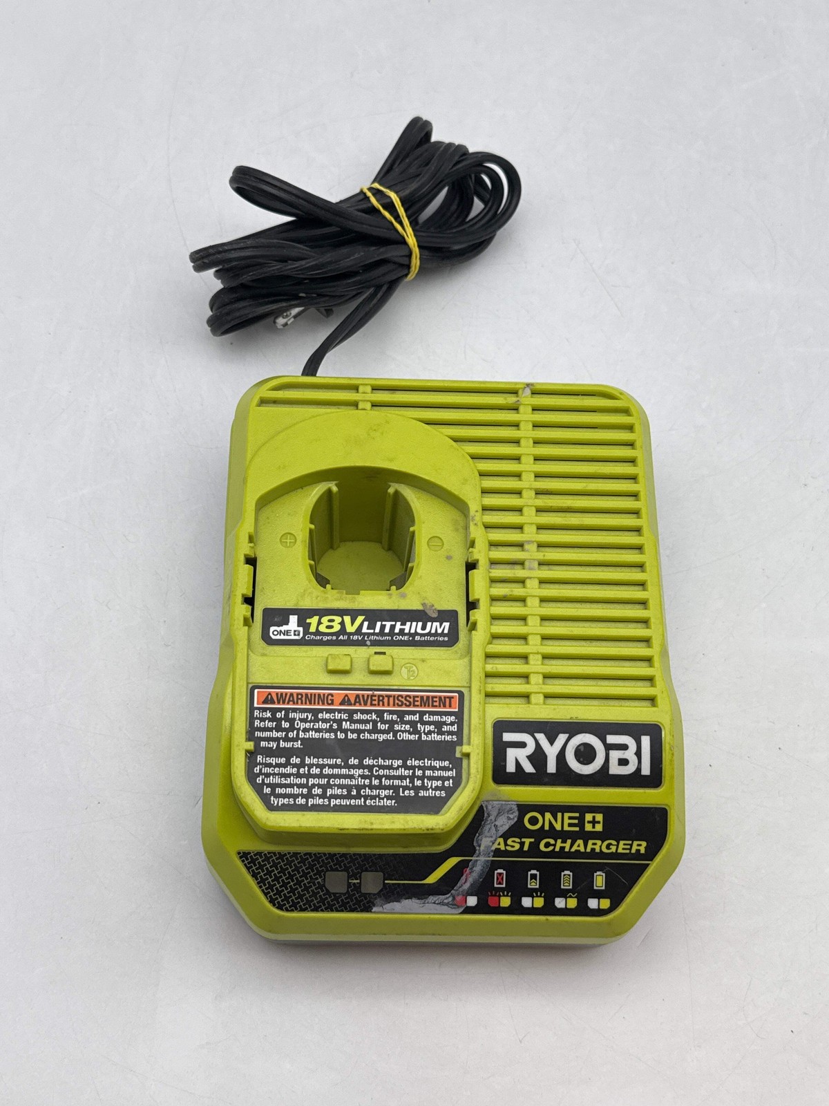 Ryobi One + Lithium Ion Charger 18V PCG004