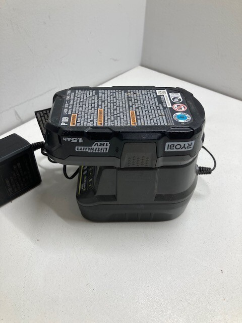 Ryobi P118B Battery Charger ONE+Plus 18V Li-Ion Includes Battery Tested Works