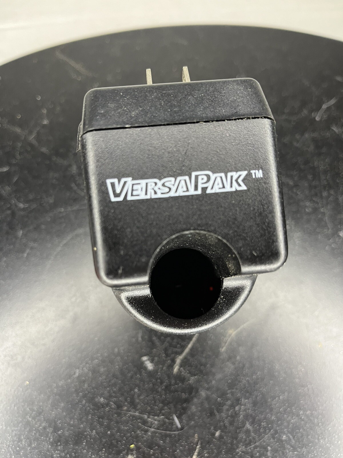 Black & Decker VersaPak Battery Charger VP131 for 3.6 Volt Battery 387101-00 A18