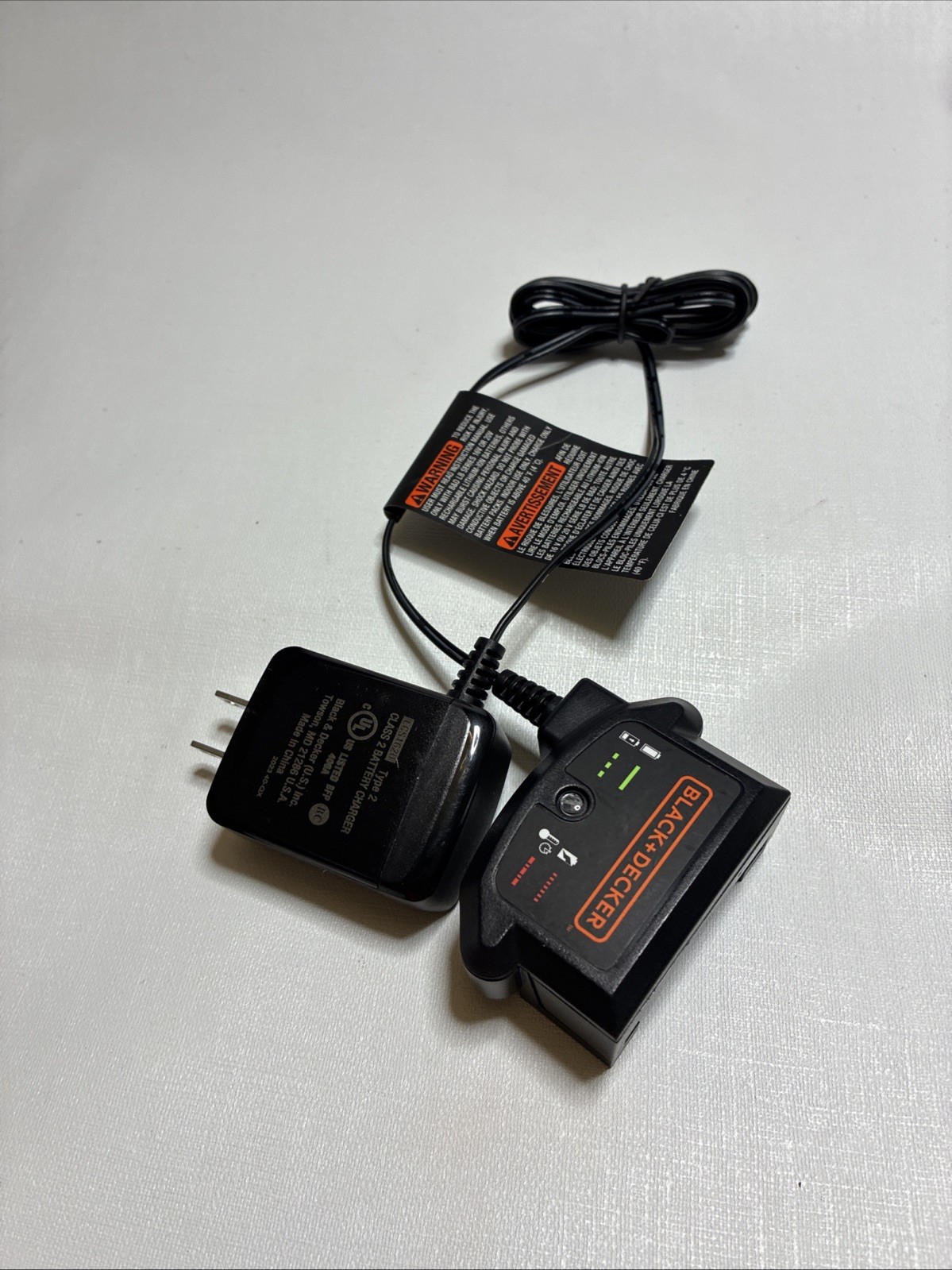 BLACK+DECKER LCS1620 Li-Ion 8-20V Tool Battery Charger