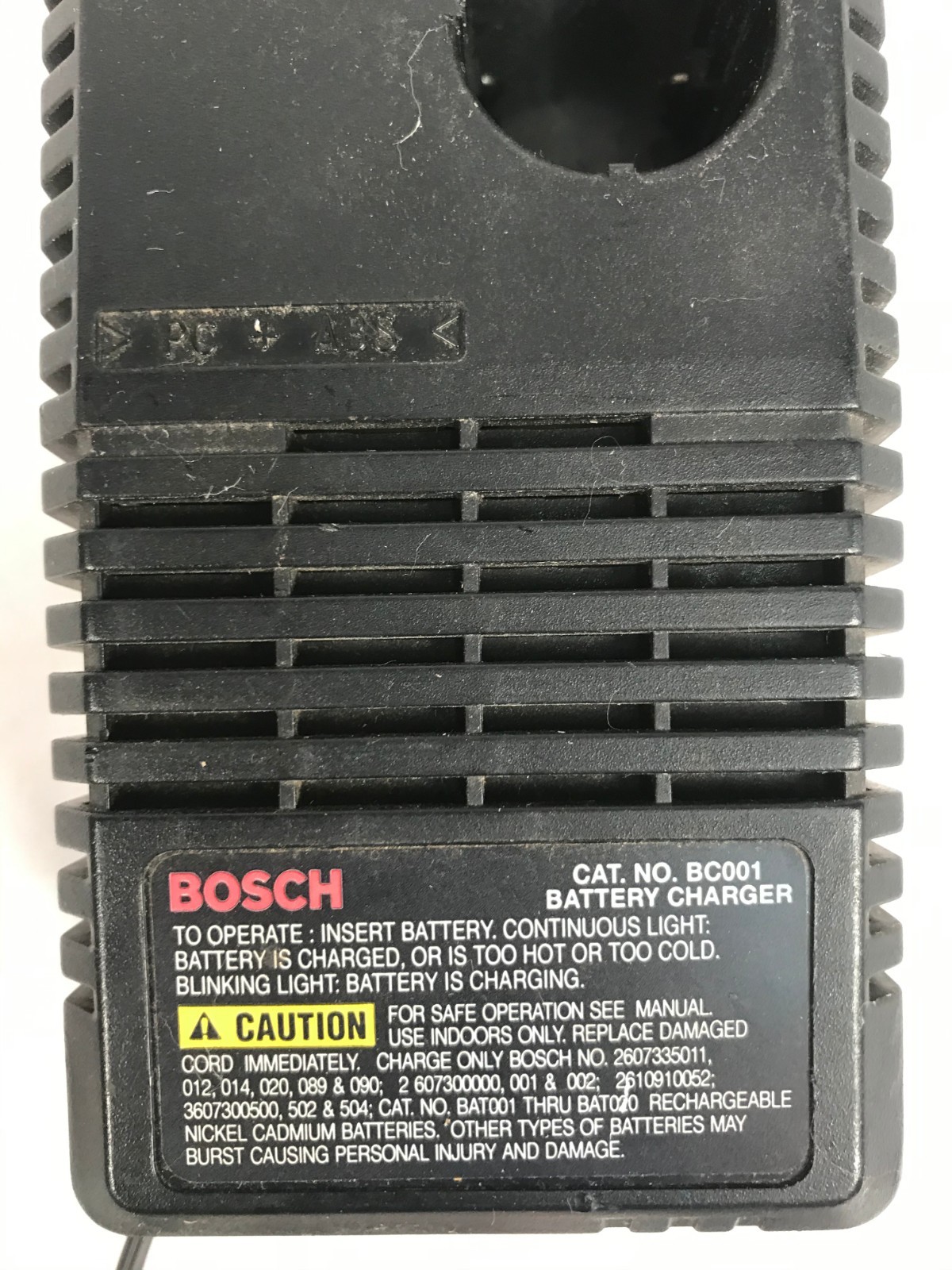 Bosch Model BC001 Battery Charger 7.2V-14.4V