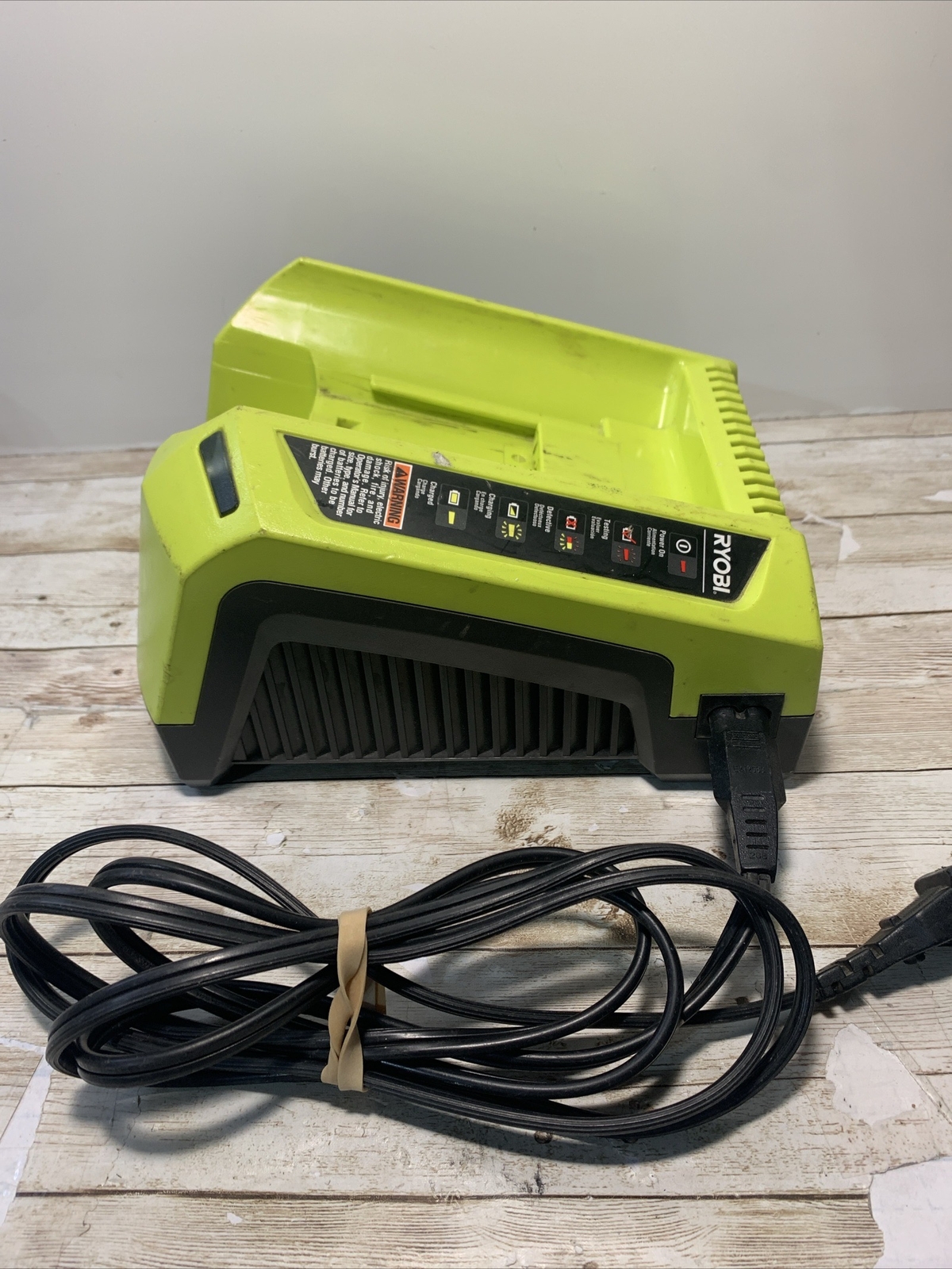 RYOBI OP400 Class 2 Battery Charger