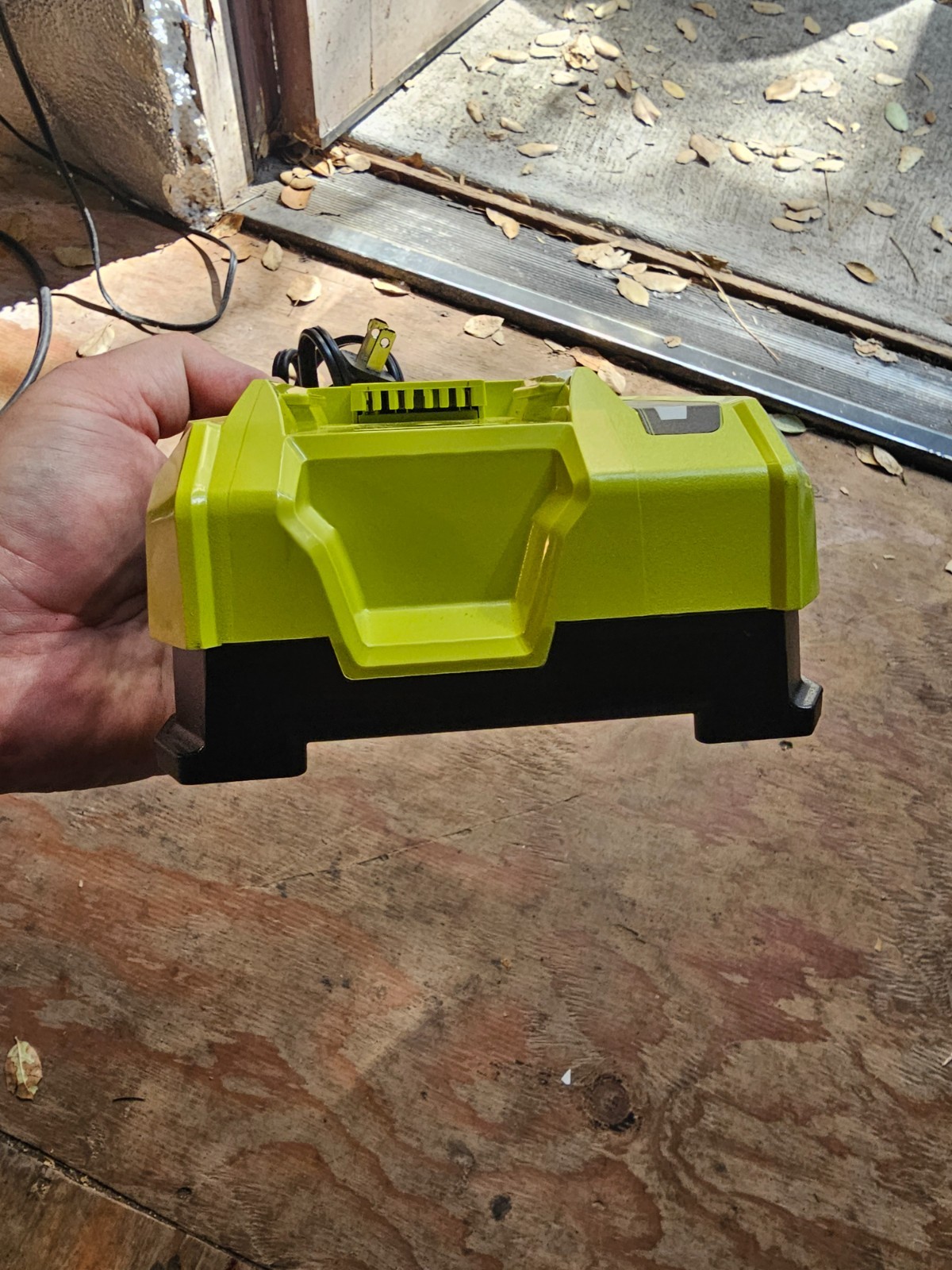 Genuine RYOBI OP406VNM 40Volt Lithium-Ion Super-Charger Rapid Quick Charger Nice