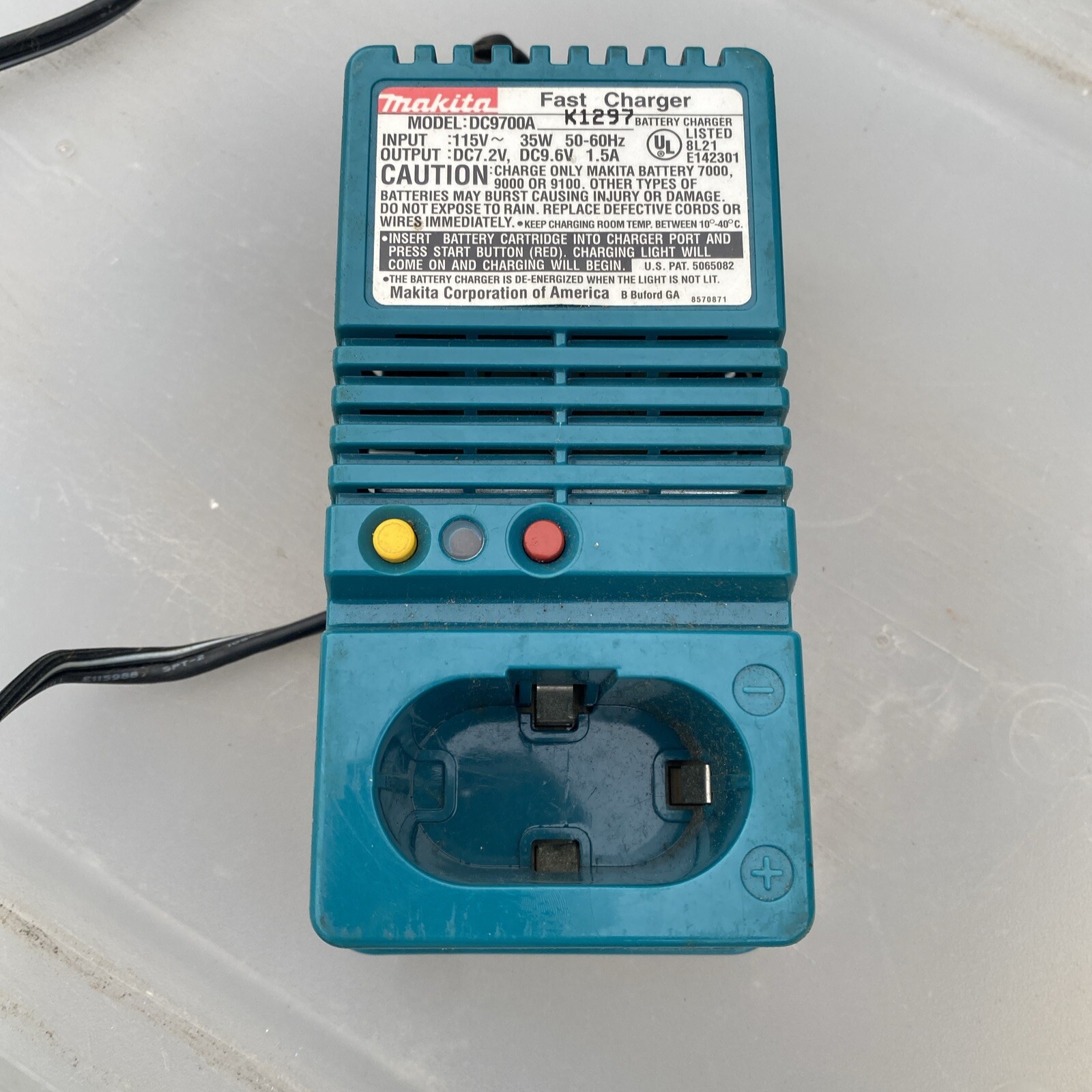 Makita DC9700A DC9700 7.2V to 9.6V Battery Fast Charger Genuine OEM