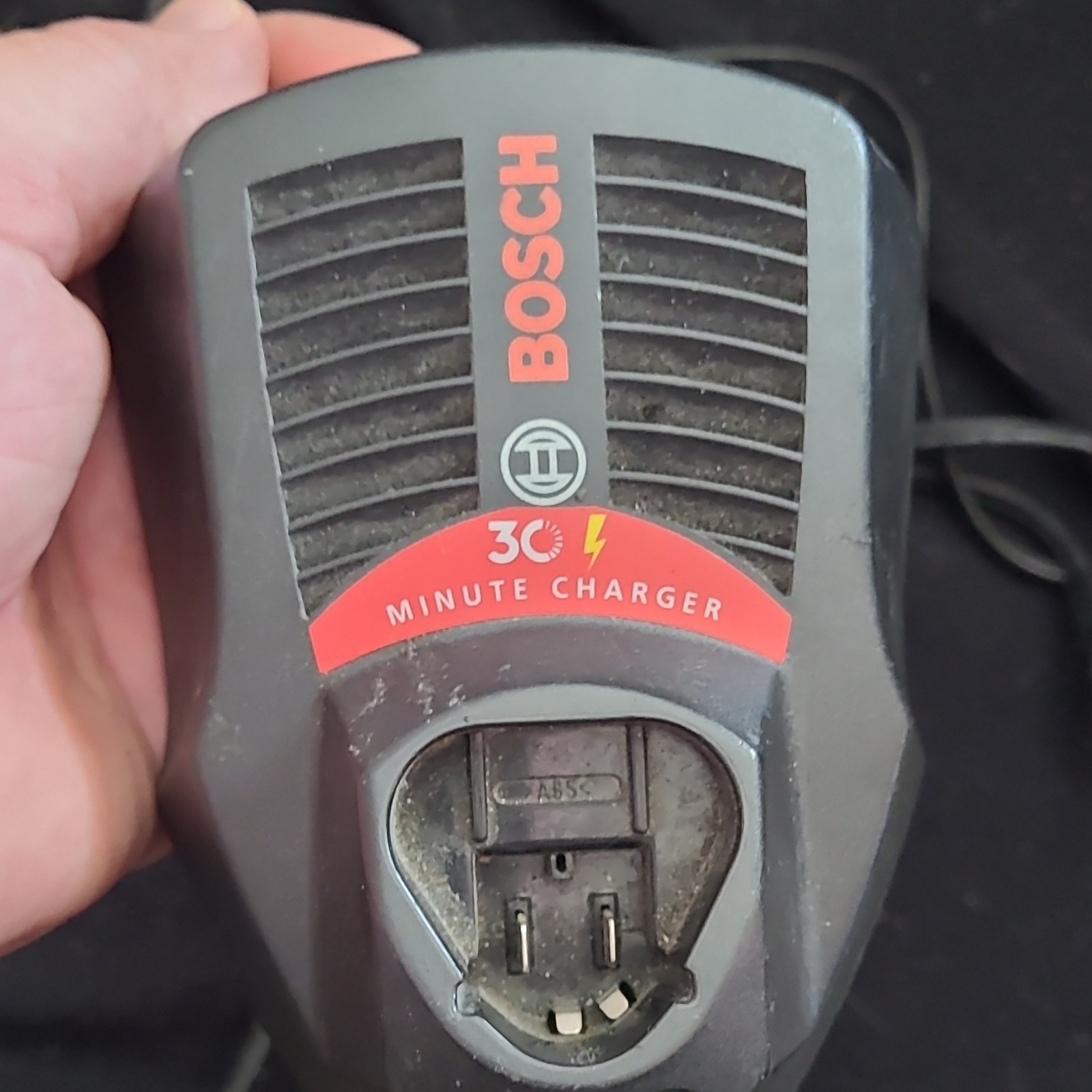 Bosch BC430 30-Minute Battery Charger 10.8V/12V Max Black, 1-Battery