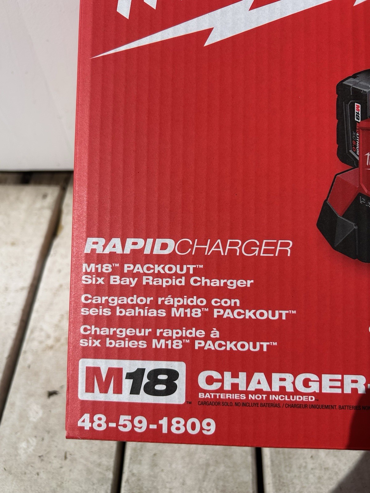 Milwaukee 48-59-1809 M18 18V Lithium-Ion Packout 6-Port Rapid Charger