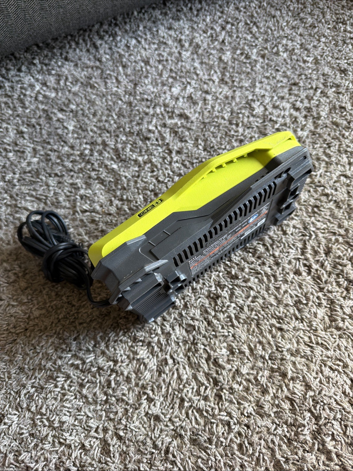 Ryobi P117 Battery Charger 18V Green ONE+ 30 Minute Fast Charge-TESTED & WORKS