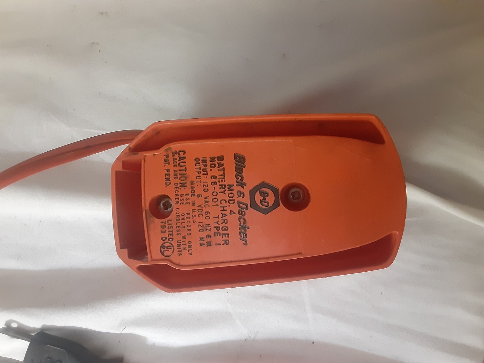 VTG BLACK  DECKER MOD 4 AC ADAPTER DC 6V USED POWER SUPPLY 120V Battery Charger