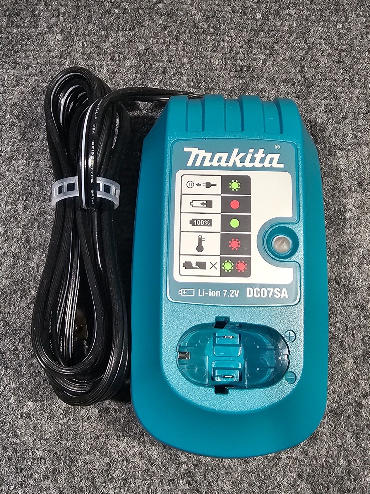 Makita DC07SA Battery Charger-Li-Ion 7.2V-Original Equipment Manufacturer!