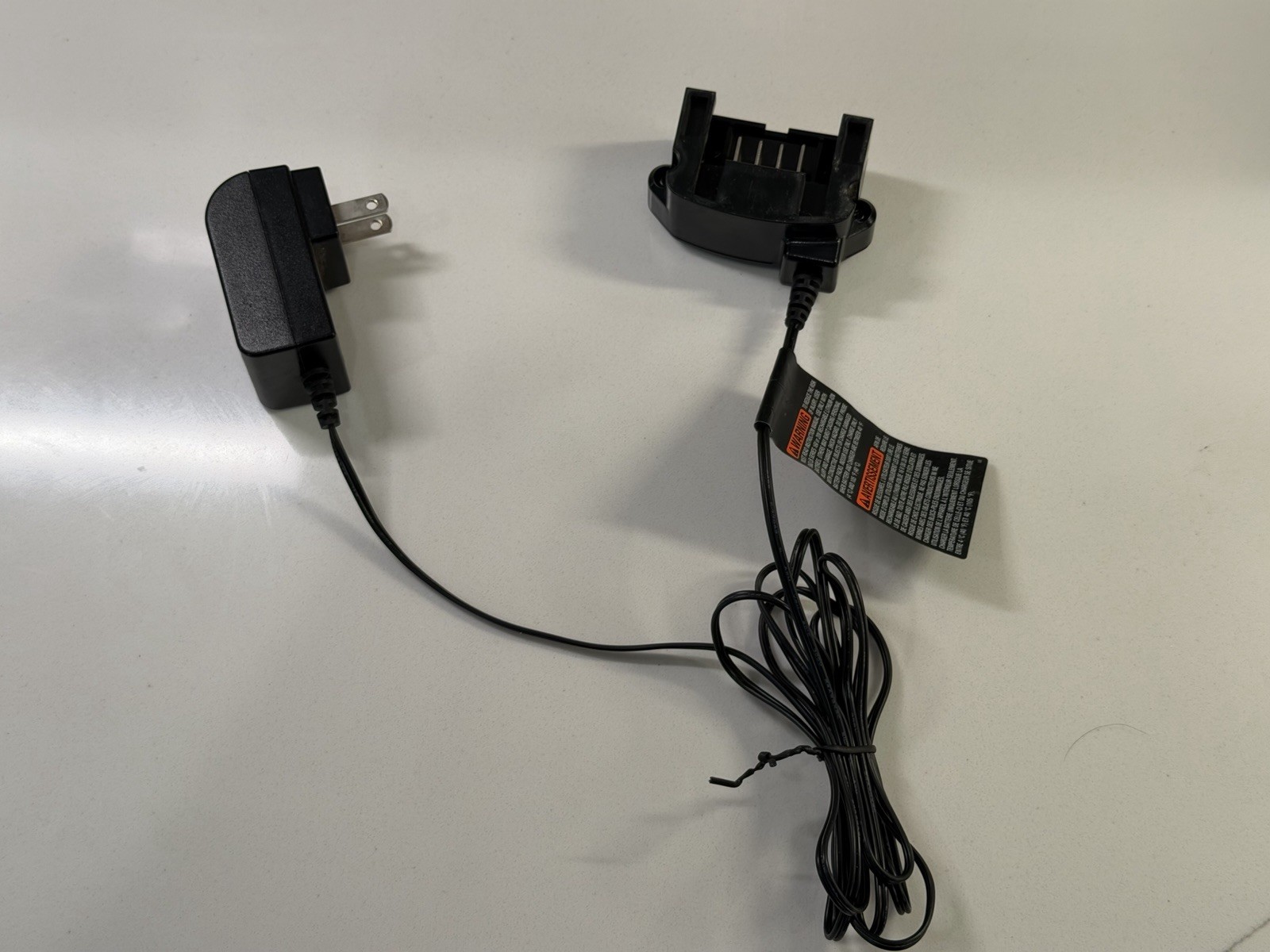 Black And Decker LCS1620b 12V/20V Lithium Ion Battery Charger Power Tool Charger