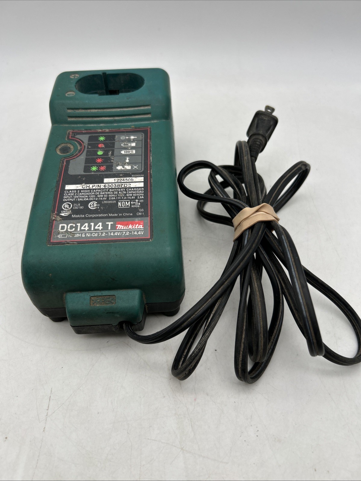 Makita DC 1414T OEM Genuine 7.2-14.4V Ni-MH Ni-Cd Battery Charger Works