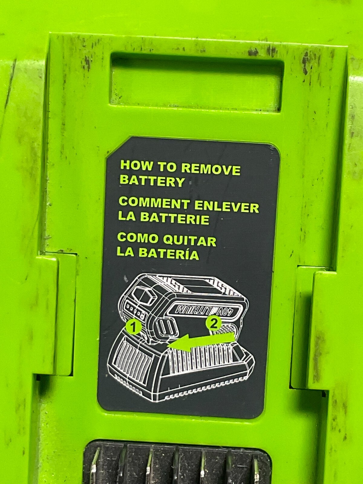 GreenWorks 29482 40V Lithium Battery Charger 120V AC Used