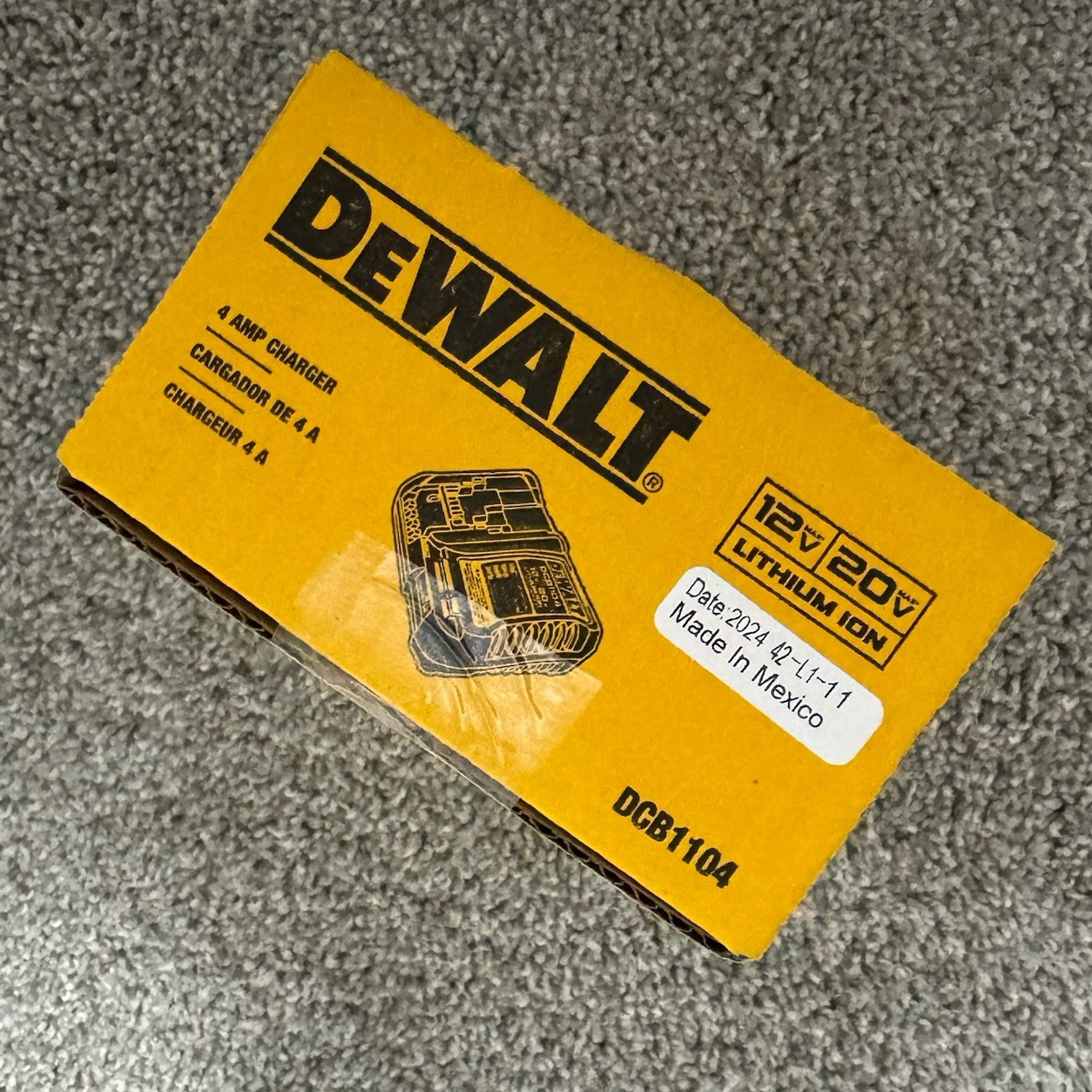 Dewalt DCB1104 12V MAX/20V MAX 4 Amp Lithium Ion Battery Charger – Black