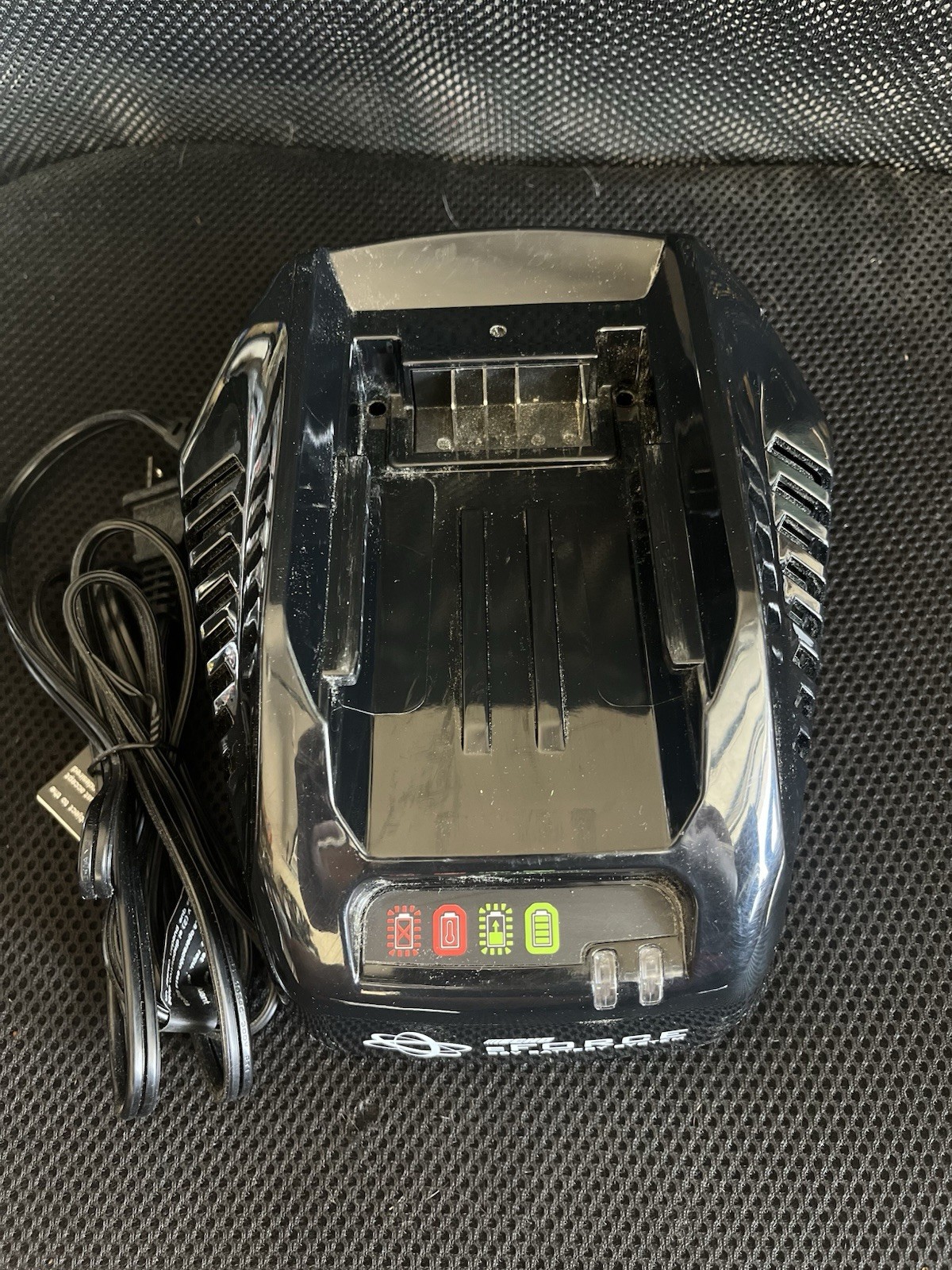 ECHO eForce 56V Lithium Ion Standard Battery Charger Model: LC-56V2A Preowned