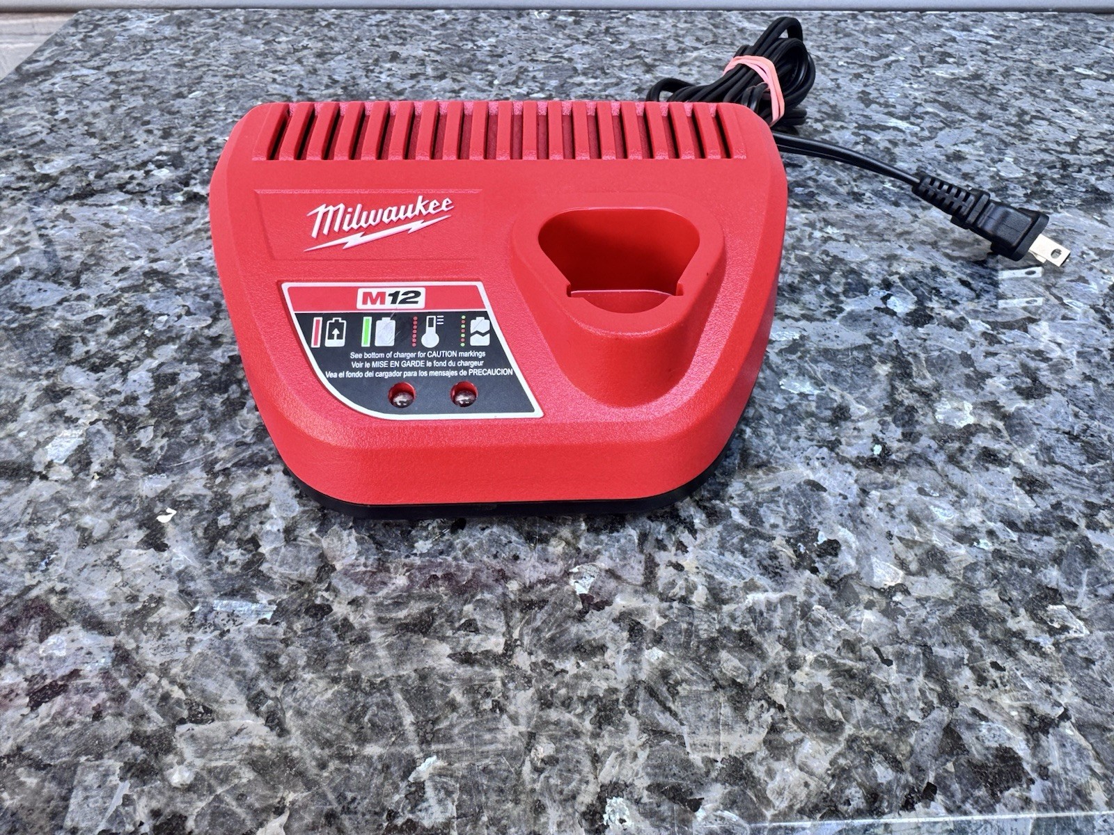 Milwaukee 48-59-2401 M12 12-Volt Lithium-Ion Battery Charger | Charger Only