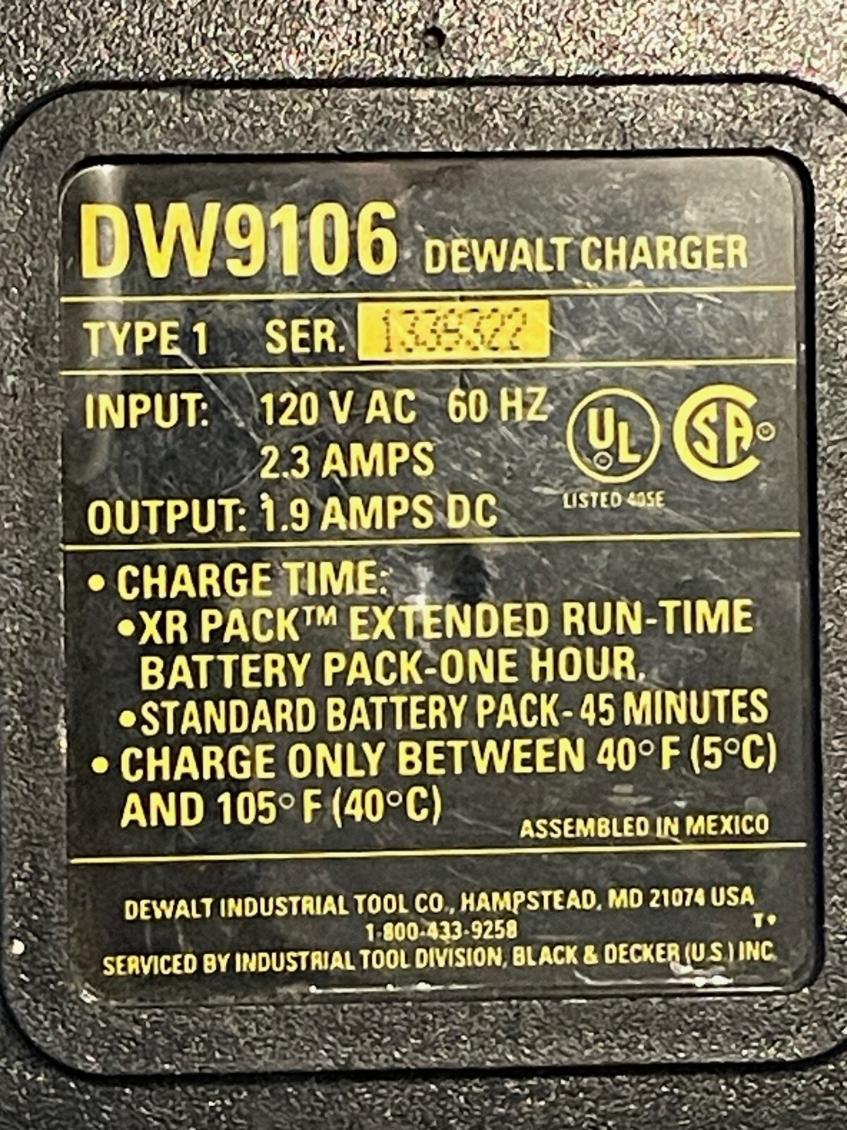 DEWALT DW9106 XR PACK Extended Run Time One Hour Battery Charger