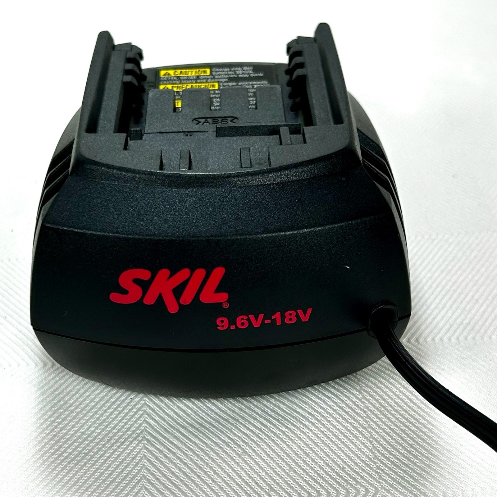 SKIL SC118 Battery Charger 9.6V-18V Smart Charge System Genuine OEM