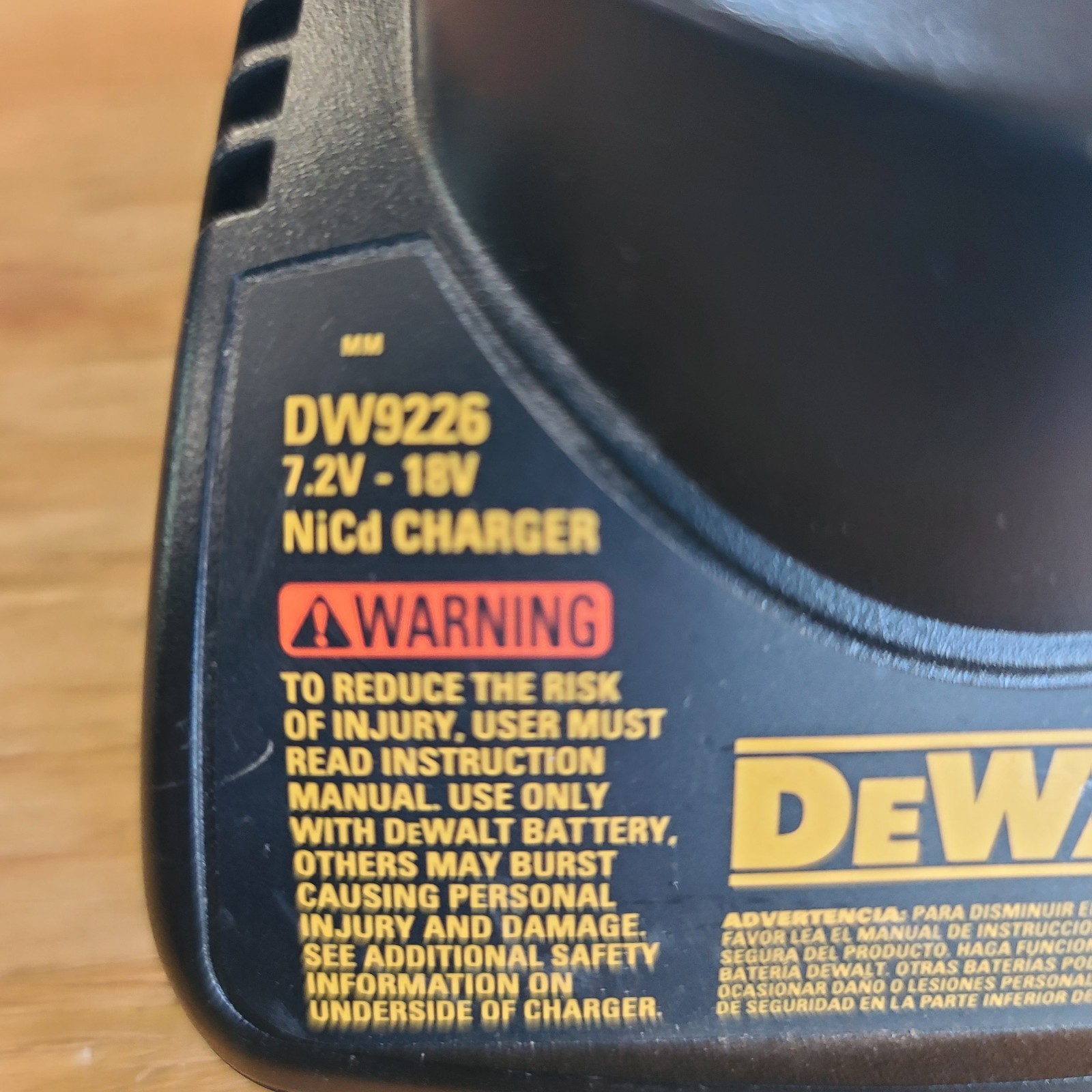 Genuine OEM Dewalt DW9226 Battery Charger – Black Tested