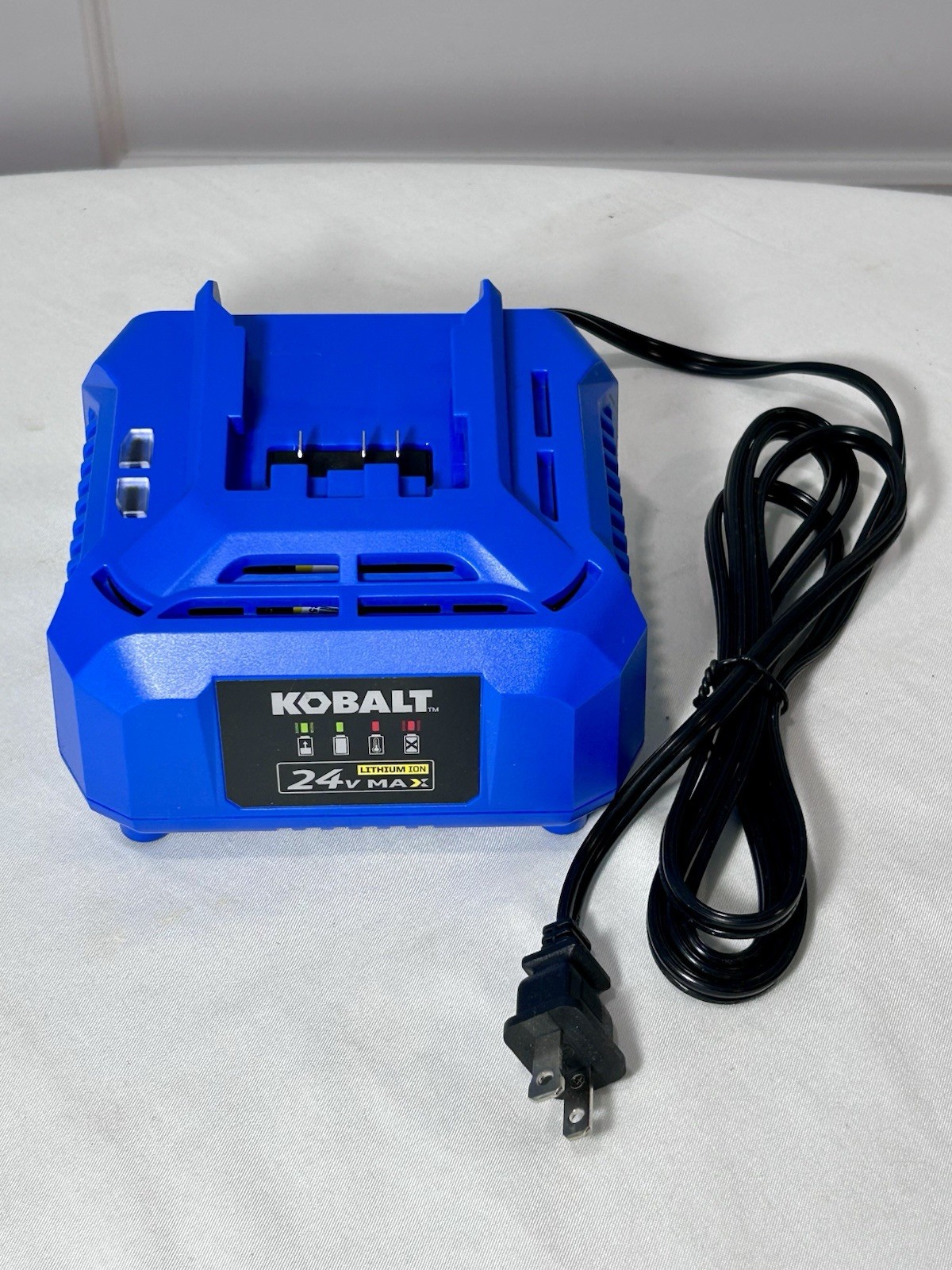 Kobalt 24-Volt Max Lithium-Ion Battery Charger KCH 2401-03