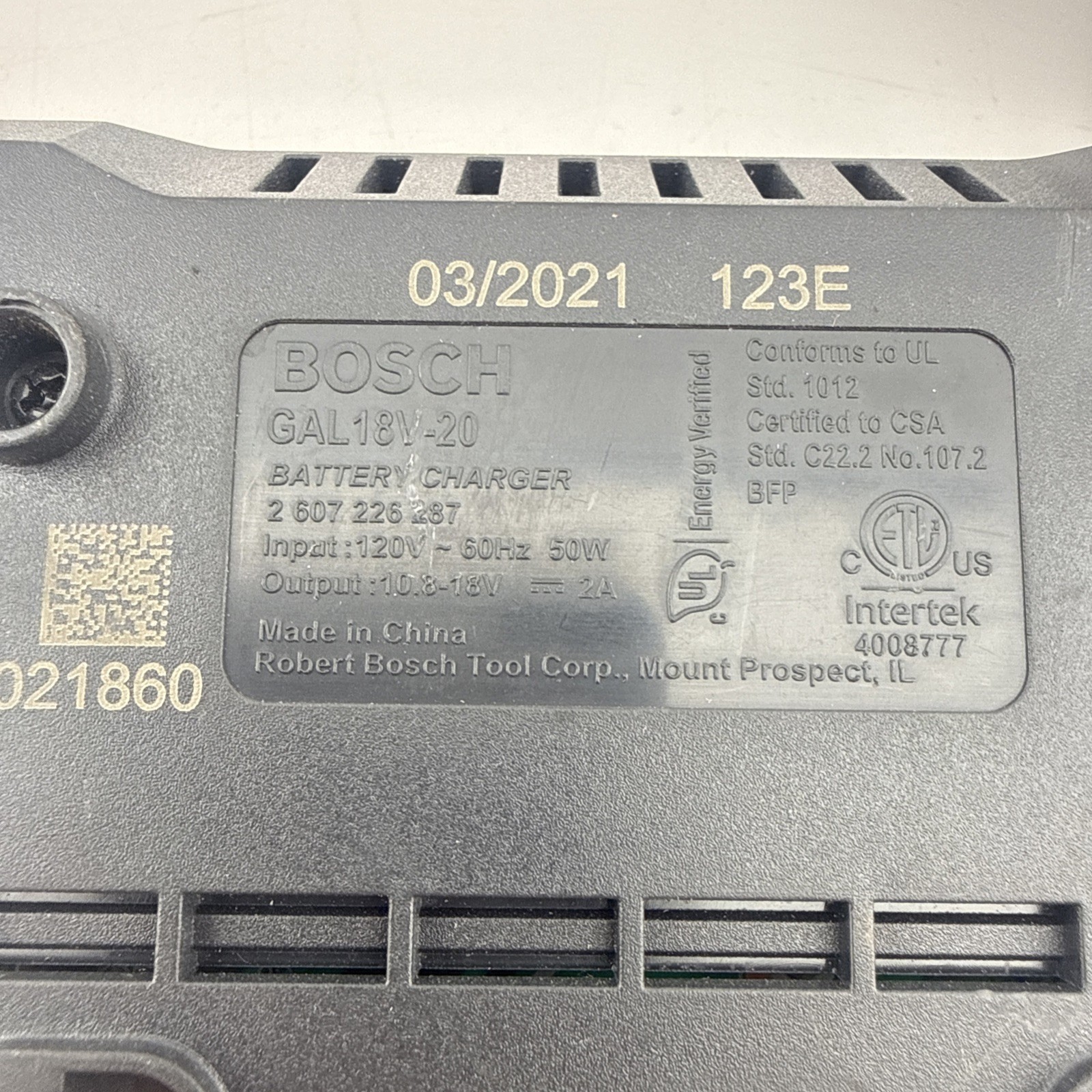 Bosch GAL18V-20 18V Lithium-Ion Battery Charger OEM Used
