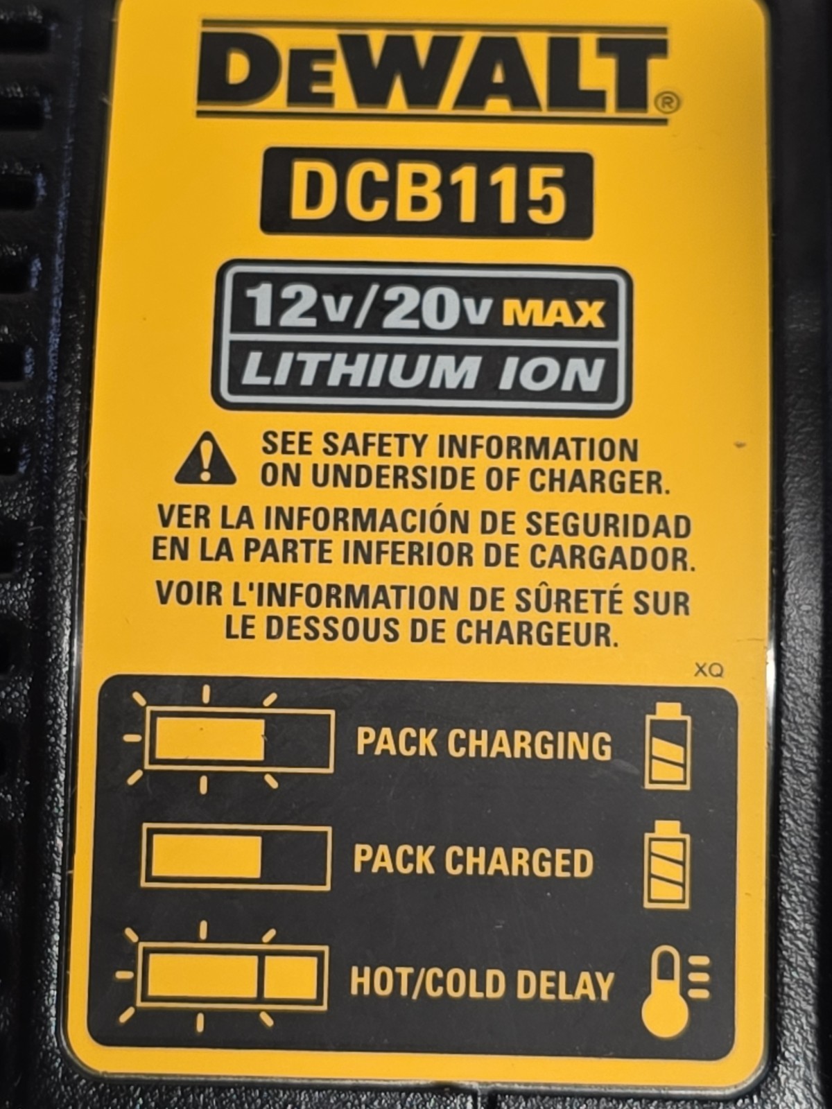 Dewalt DCB115 Fast Charger Genuine 12V-20V MAX Lithium Ion Battery Charger