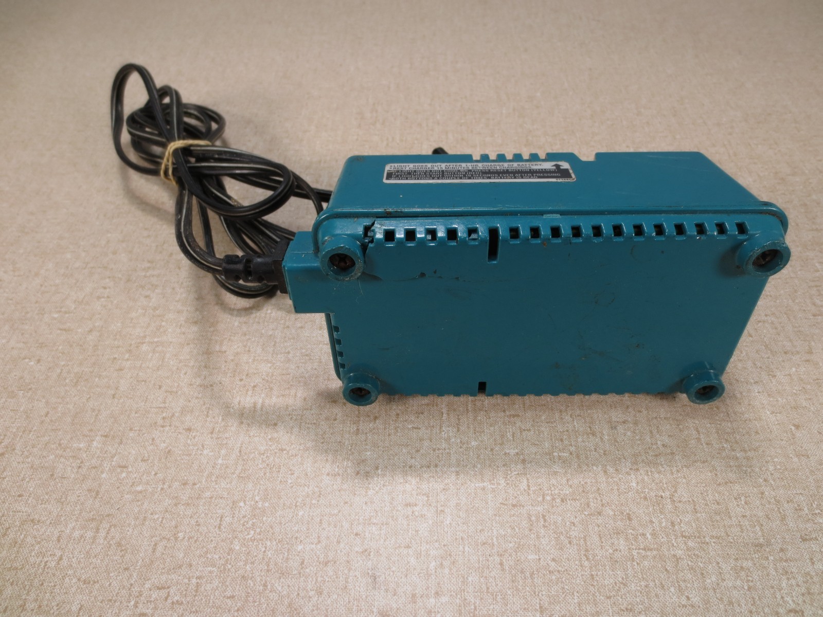 x3 Makita Battery Fast Chargers 120V 35W 60 Hz DC7.2V DC9.6V 1.5A DC9700A DC9700