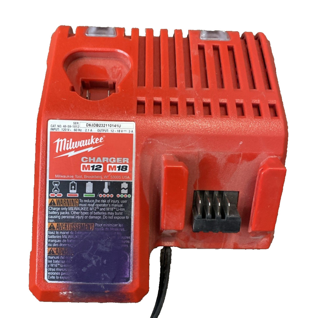 Milwaukee Rapid Charger M12 and M18 Multi-Voltage, 48-59-1808 TESTED