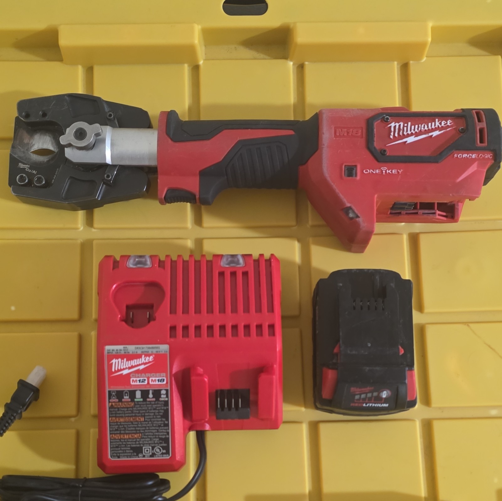 Milwaukee M12/M18 Charger 48-59-1812 w/ M12 REDLITHIUM Battery, Red