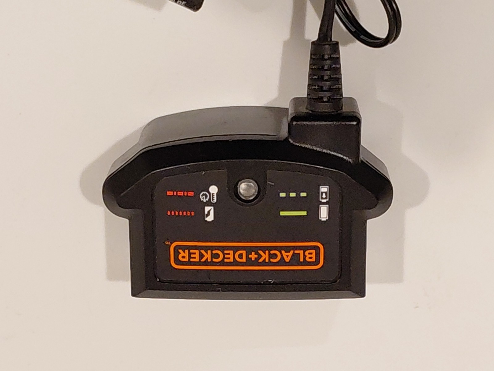 BLACK+DECKER LCS1620 Li-Ion 8-20V Tool Battery Charger