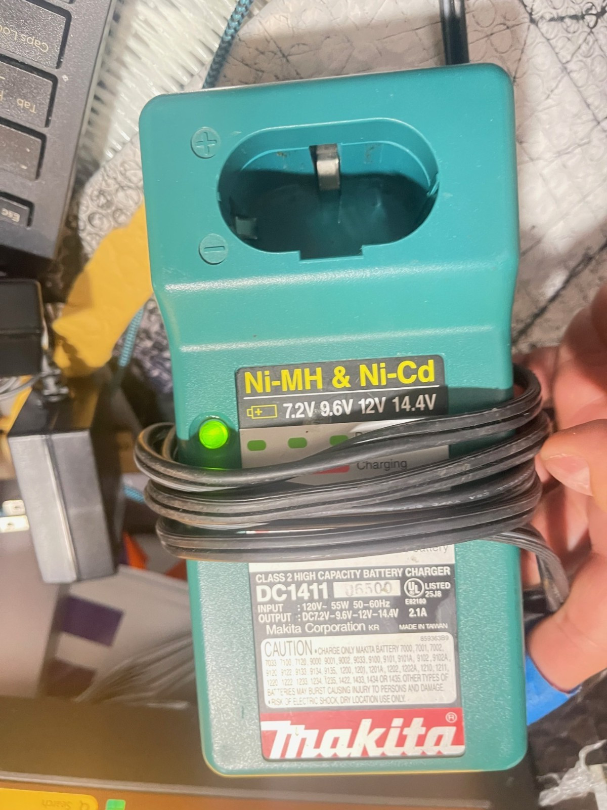 Makita DC1411  7.2V 9.6V 12V 14.4V Battery Charger Ni-MH/Ni-Cd(J7)
