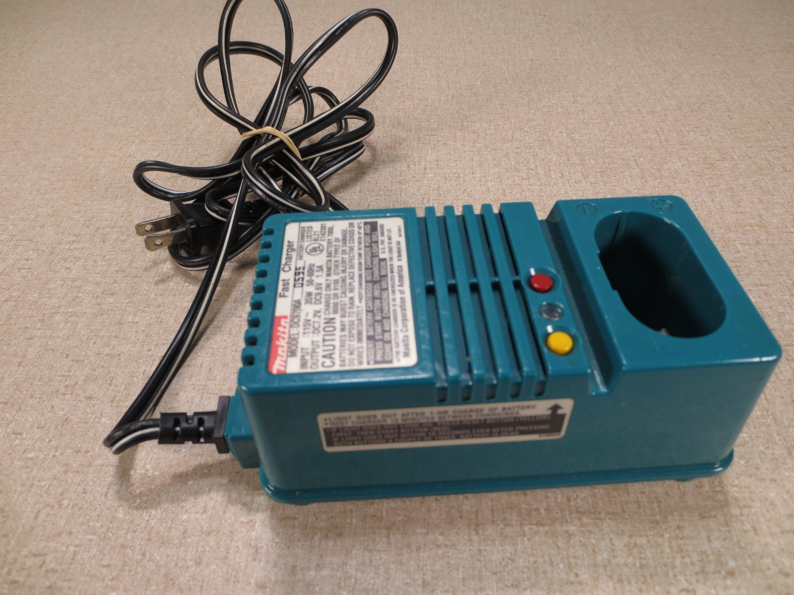x3 Makita Battery Fast Chargers 120V 35W 60 Hz DC7.2V DC9.6V 1.5A DC9700A DC9700