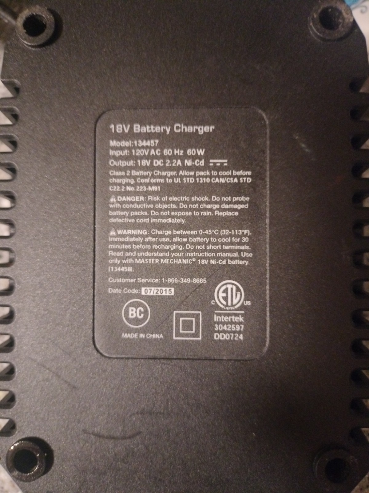 Master Mechanic 18v 2.2 Amp Smart Class 2 Battery Charger 134457