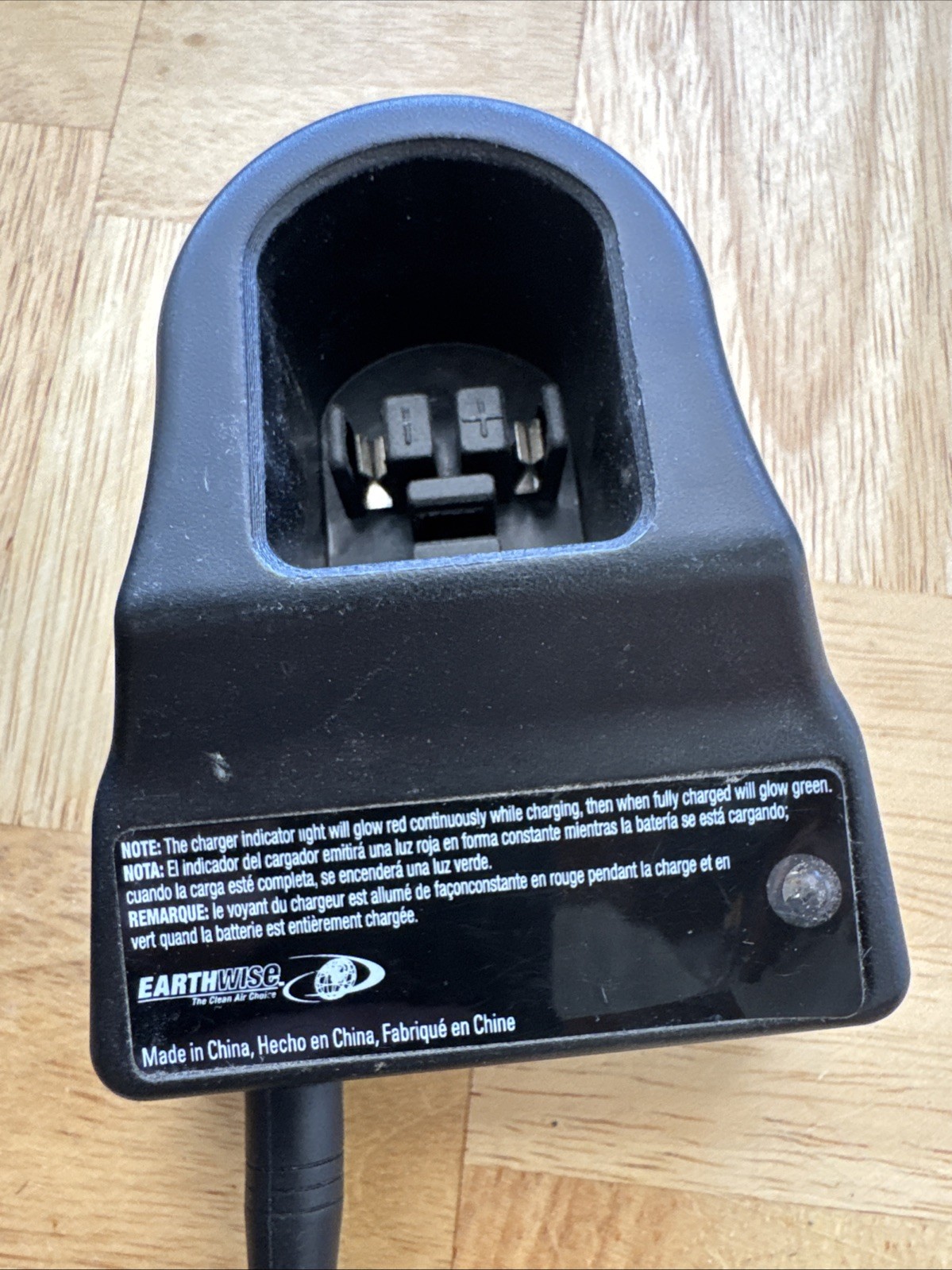 Earthwise battery charger & adapter BHY48-22.0V-400mA E240776