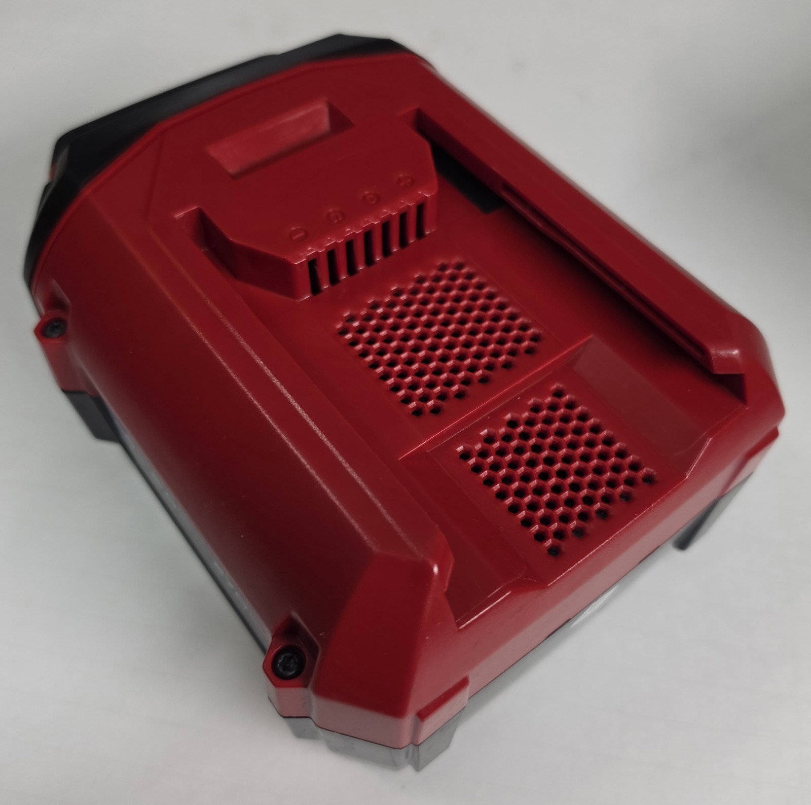 Toro 60 -Volt 5 Ah Lithium Ion (Li-ion) Battery 88650 USED
