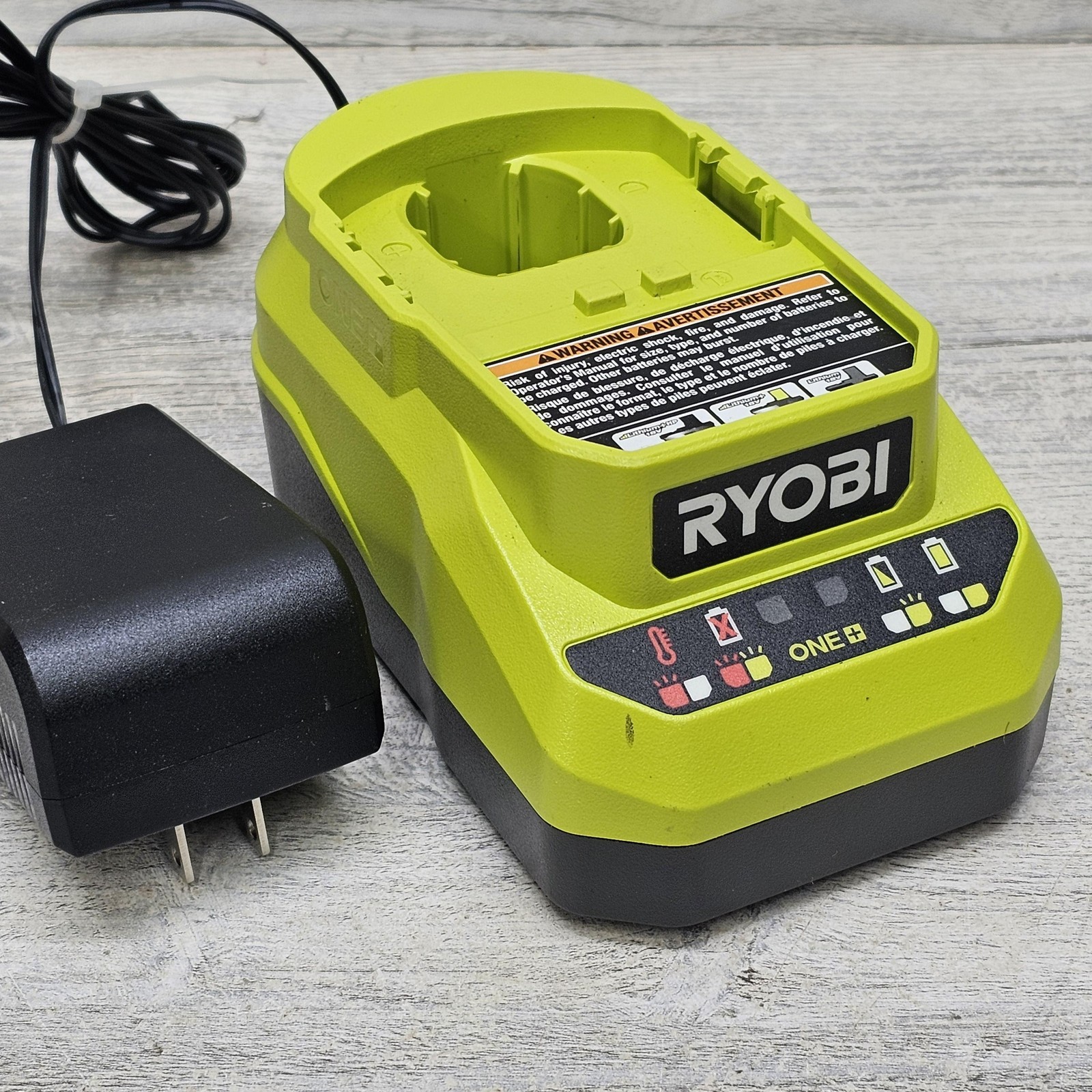 Ryobi PCG002 18V ONE+ Battery Charger Class 2 Green 140457002 OEM 120V Adapter