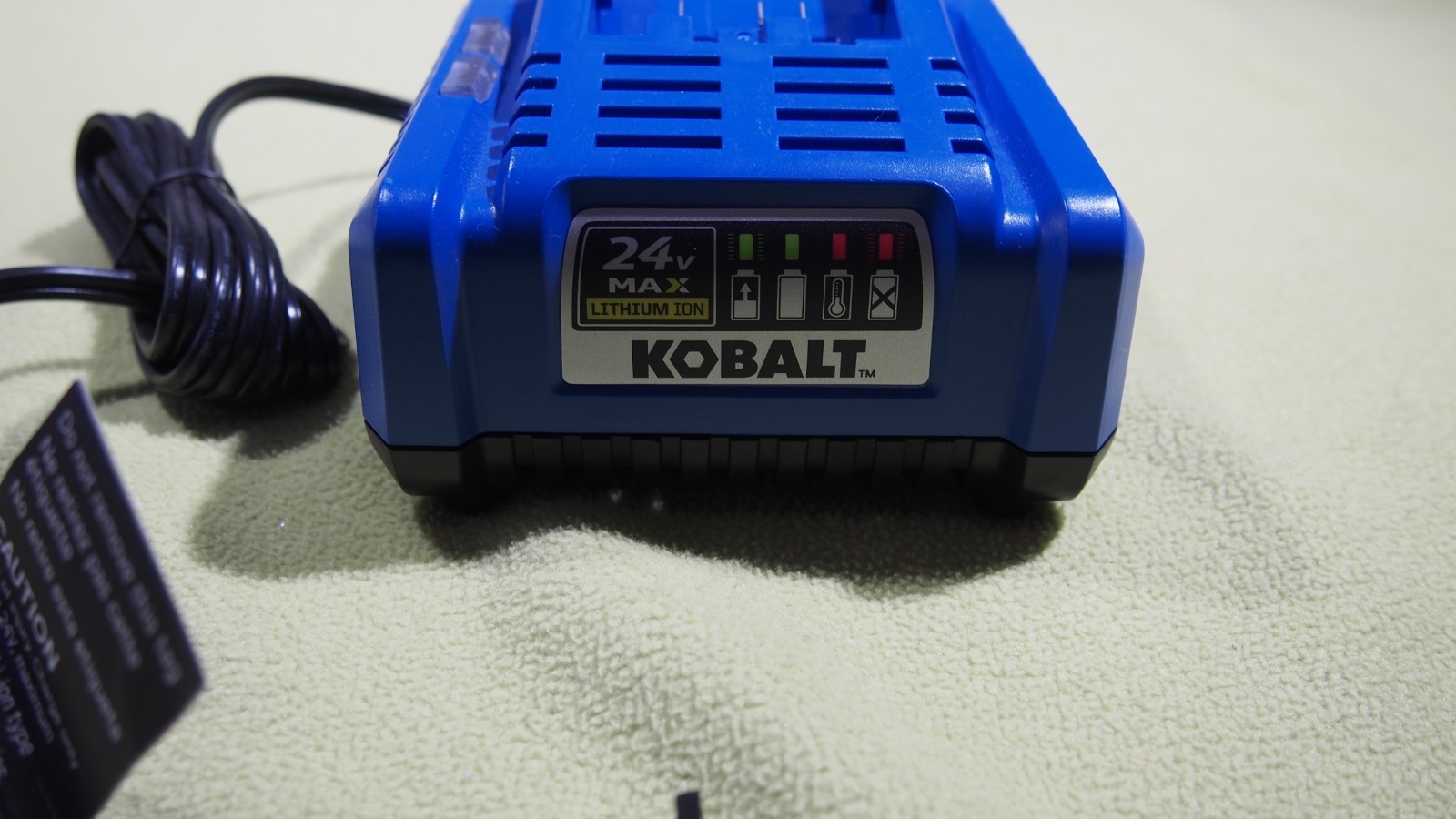*** No Freight*** NEW (other) Kobalt lithium-ion charger KRC 2445-03