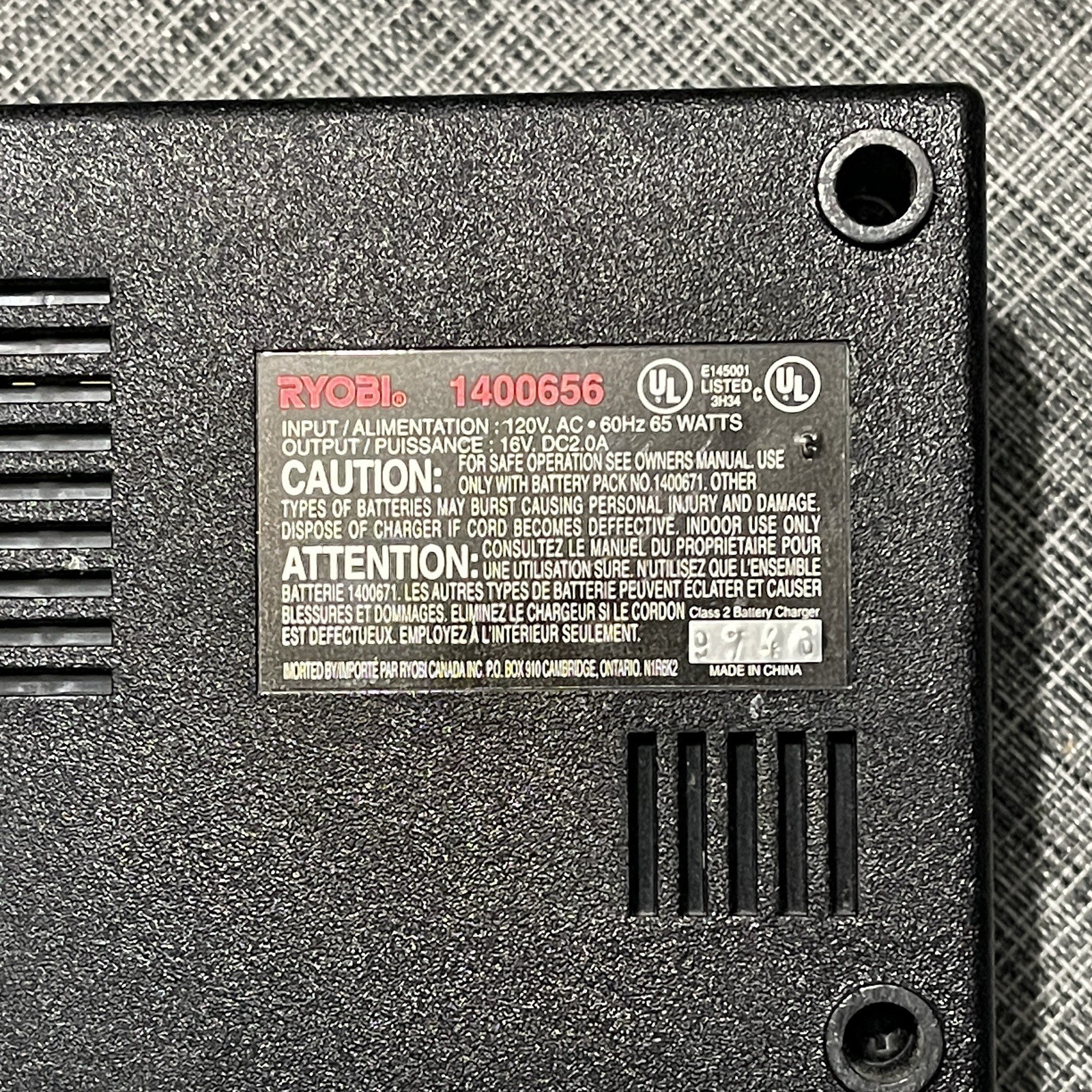 Ryobi 14.4V (1412001) Battery Charger – Used – Works with 14.4V Ryobi Batteries