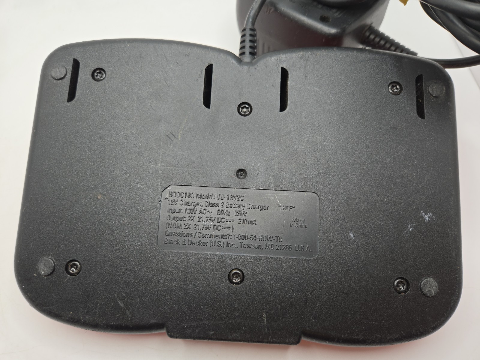 Black & Decker OEM Fire Storm 18v Dual 2 Port Battery Charger UD-18V2C BDDC180