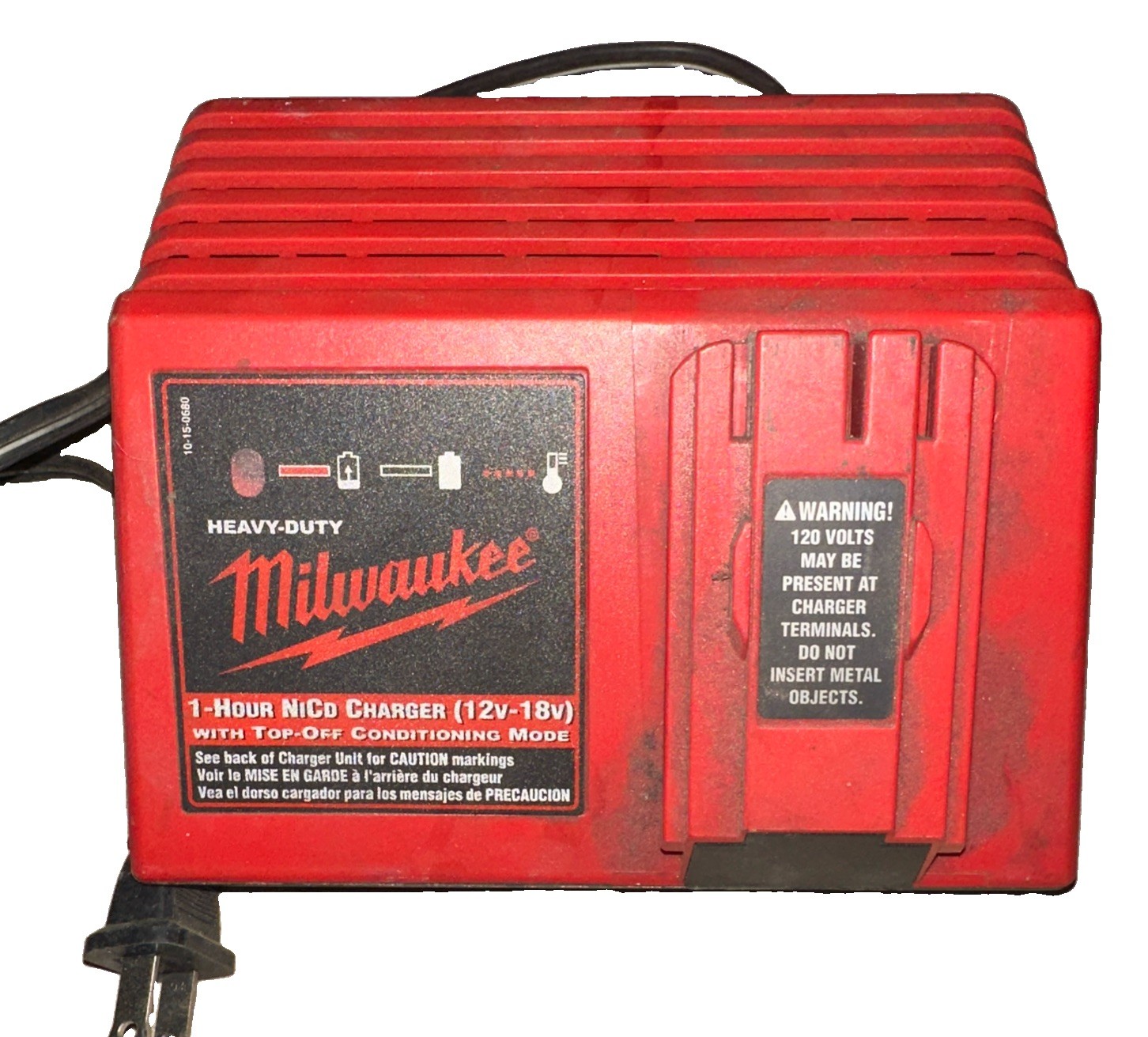 Milwaukee 1-Hour NiCd Universal Battery Charger 12v-18v Heavy Duty 2.8A 120 Volt