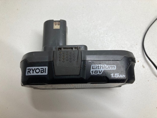 Ryobi P118B Battery Charger ONE+Plus 18V Li-Ion Includes Battery Tested Works