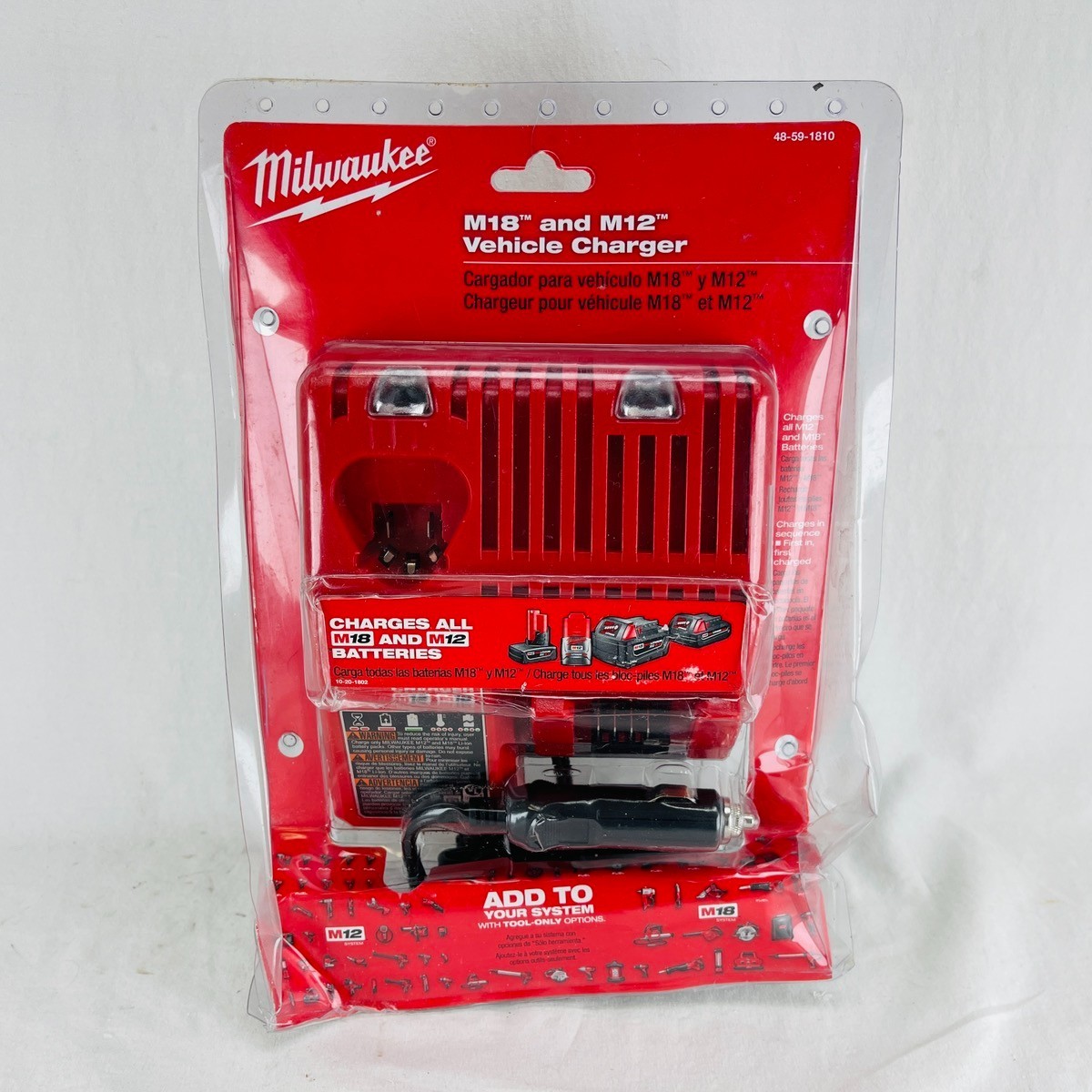 Milwaukee M12/M18 12V/18V Multi-Voltage 12V DC Vehicle Charger – 48-59-1810