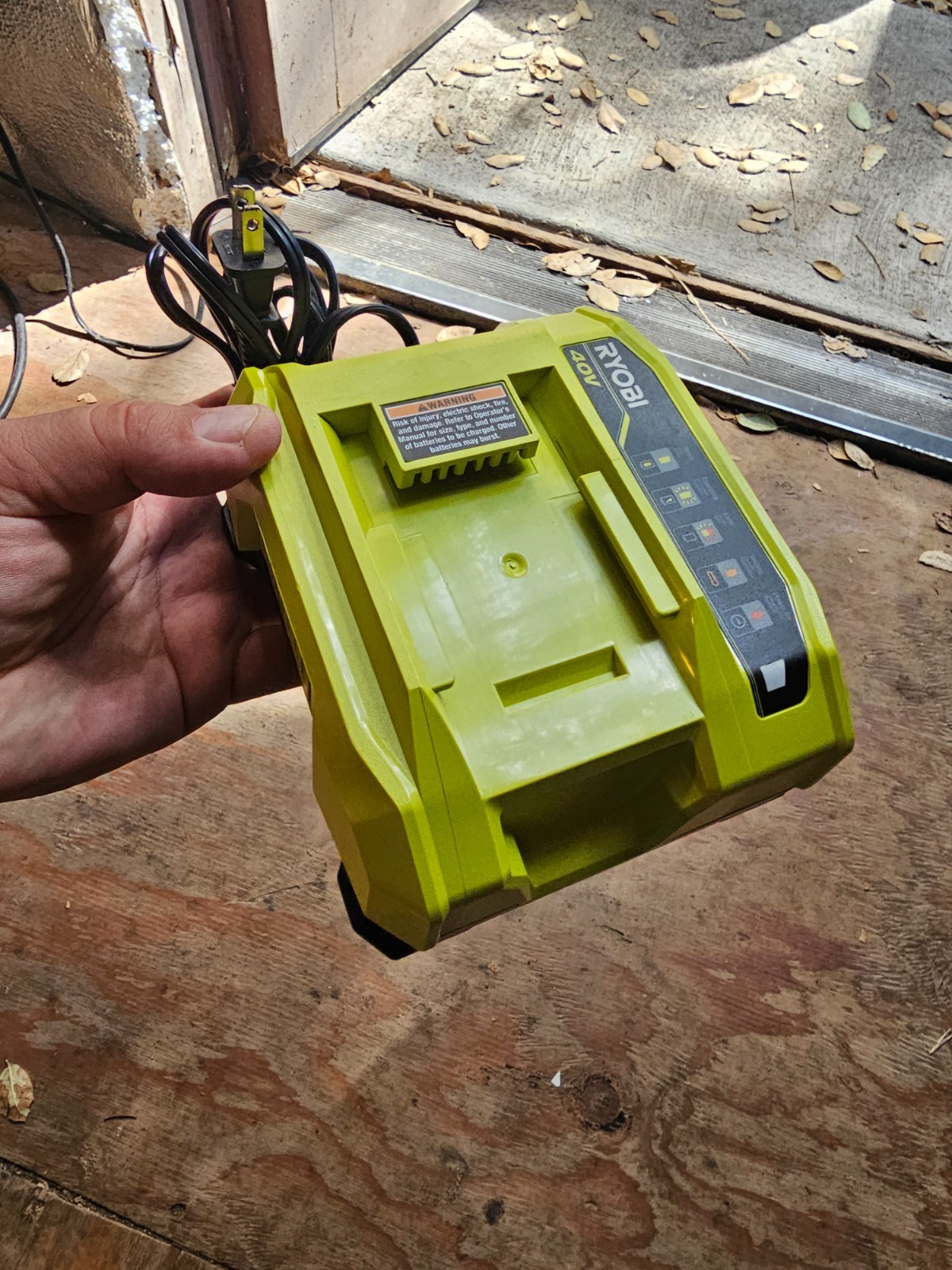 Genuine RYOBI OP406VNM 40Volt Lithium-Ion Super-Charger Rapid Quick Charger Nice