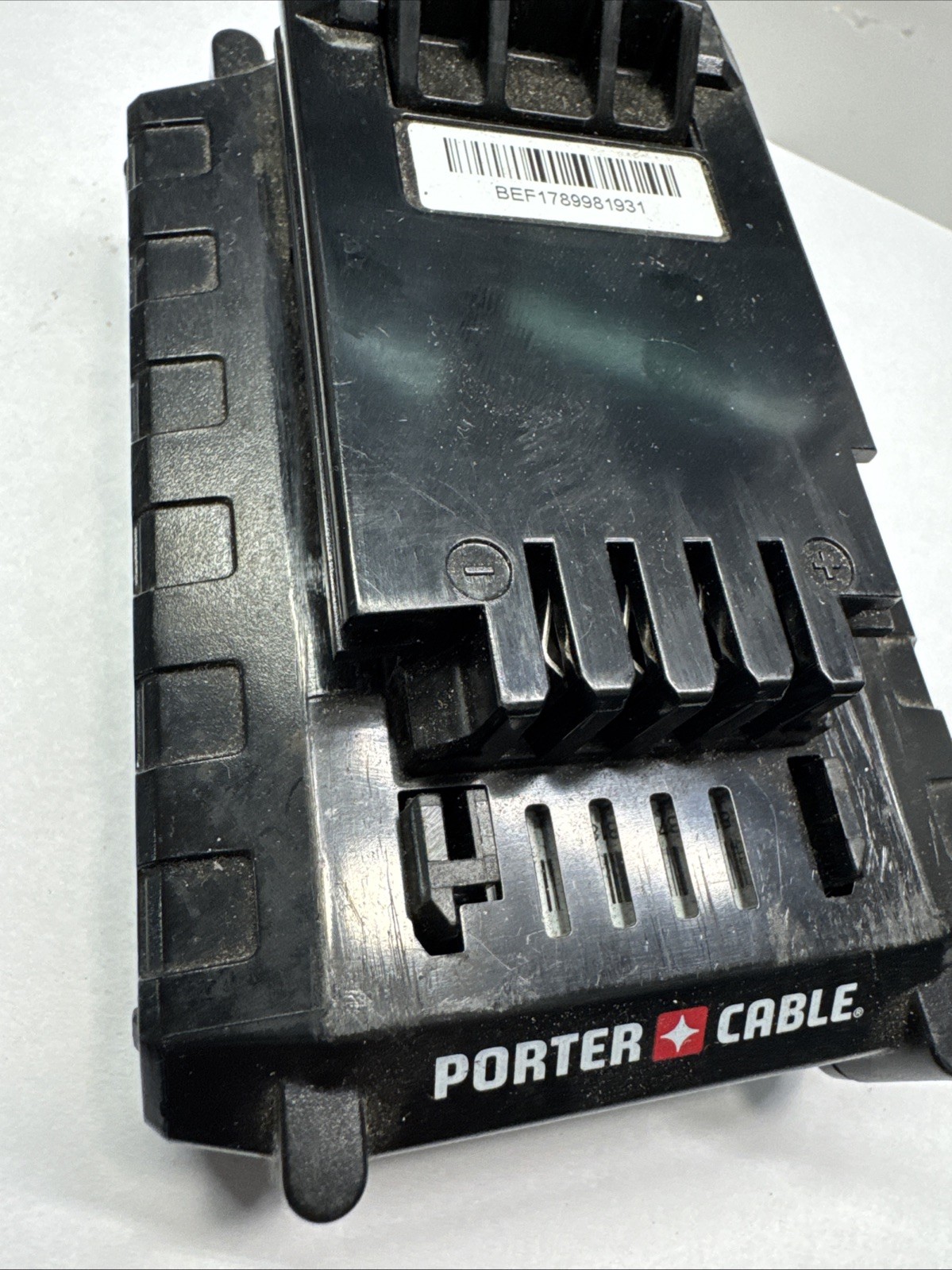 PORTER-CABLE PCC699L 20V Max Lithium-Ion Battery Charger And Battery