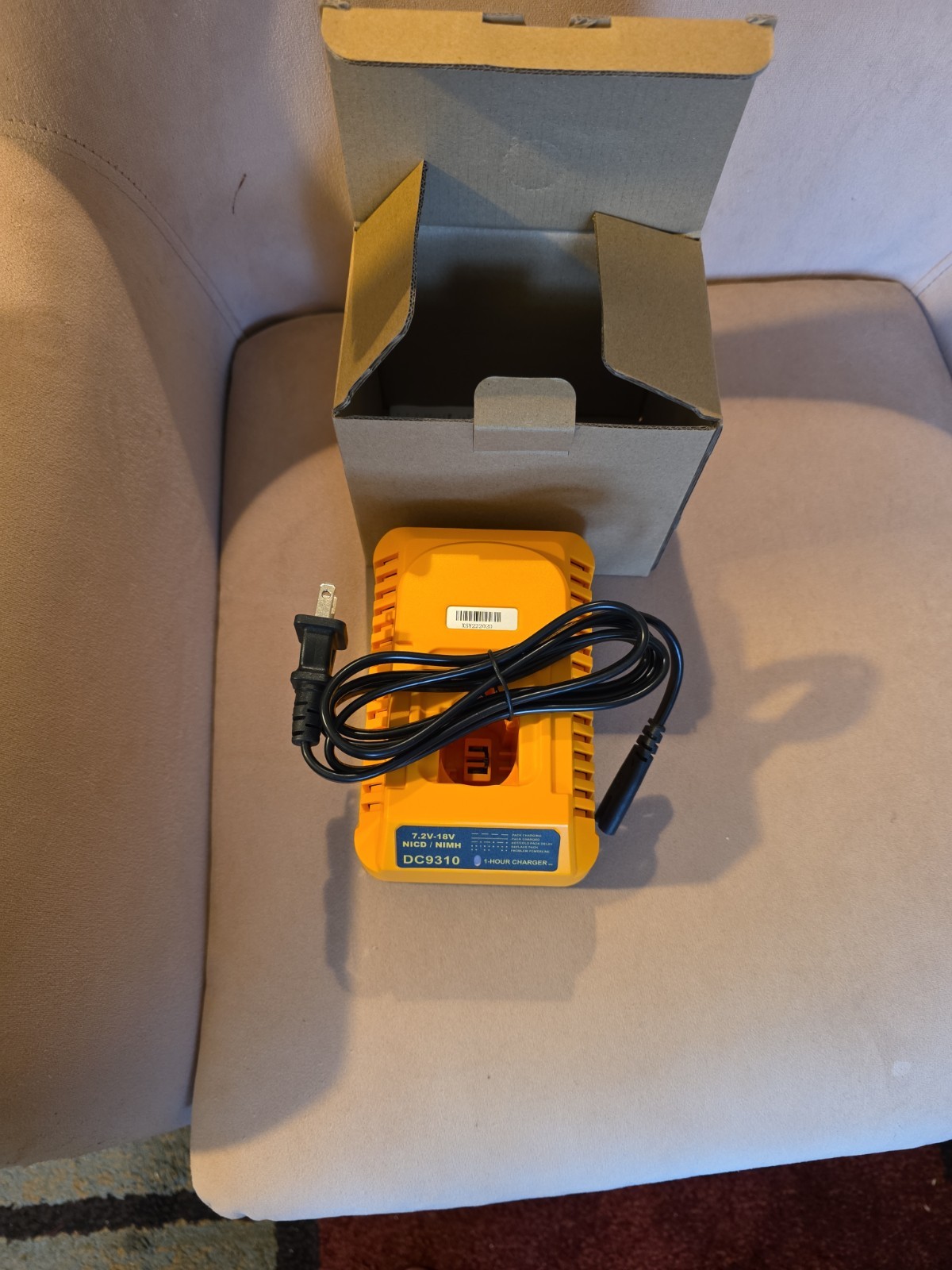 7.2V -18V NICD /NIMH Charger Plus Power Tool Battery Ni-CD 18V 4500mAh ML:DC9096